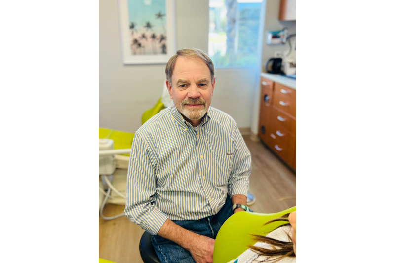 Dr. Greg Hauser